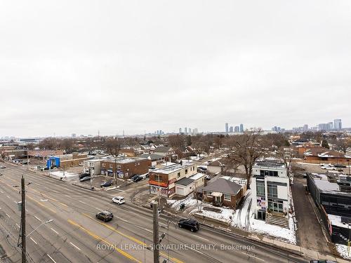 606-1195 The Queensway, Toronto, ON - Outdoor With View