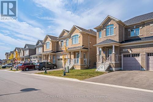 95 Kenesky Drive, Hamilton, ON - Outdoor With Facade