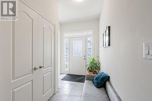 95 Kenesky Drive, Hamilton, ON - Indoor Photo Showing Other Room