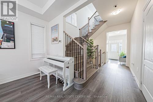 95 Kenesky Drive, Hamilton, ON - Indoor Photo Showing Other Room