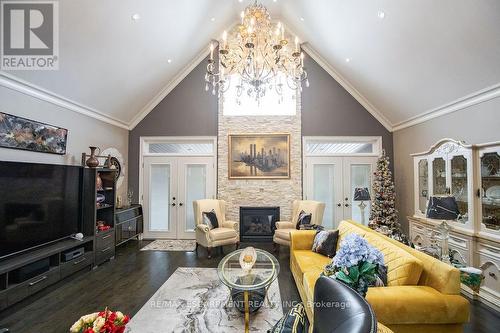 85 Hillcroft Drive, Hamilton, ON - Indoor Photo Showing Living Room With Fireplace