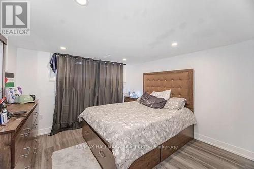 8 Garfield Crescent N, Brampton, ON - Indoor Photo Showing Bedroom