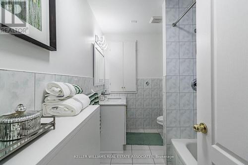 25 Boustead Avenue, Toronto, ON - Indoor Photo Showing Bathroom