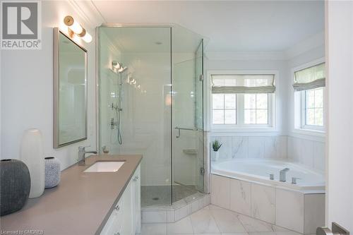 5 pc ensuite with heated floors - 304 Mcgibbon Drive, Milton, ON - Indoor Photo Showing Bathroom