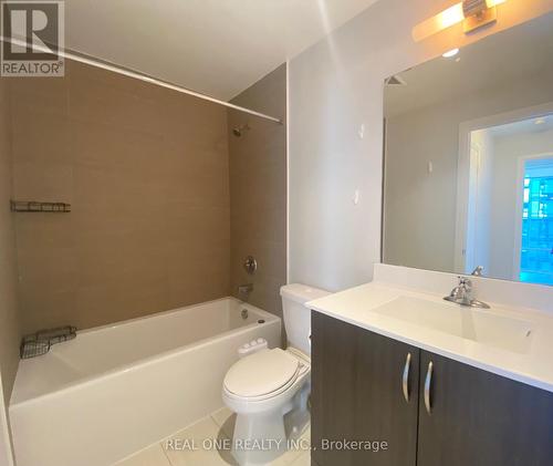 702 - 55 Ann O'Reilly Road, Toronto, ON - Indoor Photo Showing Bathroom