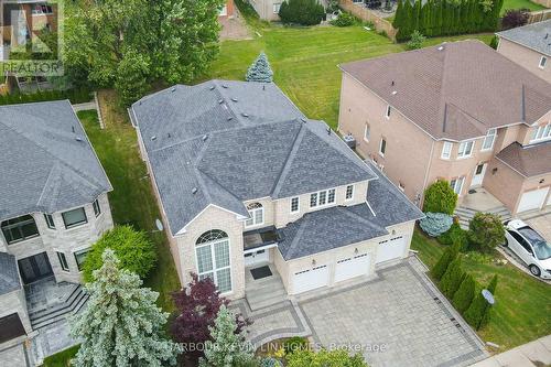 45 Henricks Crescent, Richmond Hill, ON - Outdoor