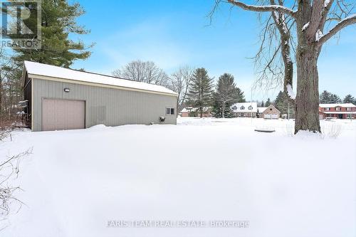 10 Noraline Avenue, Springwater, ON 