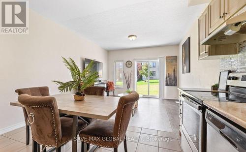 177 Isabella Drive, Orillia, ON - Indoor Photo Showing Dining Room