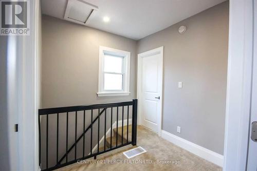 58 Burton Street, Hamilton, ON - Indoor Photo Showing Other Room