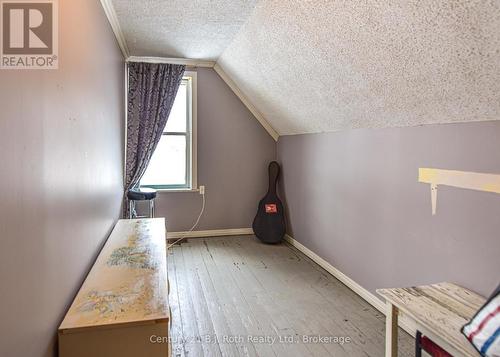 694 Quebec Street, Midland, ON - Indoor Photo Showing Other Room