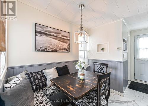 694 Quebec Street, Midland, ON - Indoor Photo Showing Dining Room