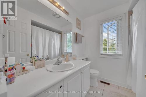 7 Westbrook Avenue, Brampton, ON - Indoor Photo Showing Bathroom