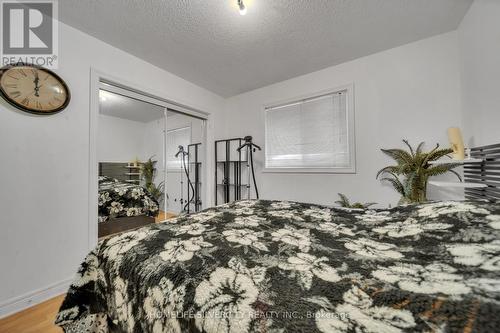 7 Westbrook Avenue, Brampton, ON - Indoor Photo Showing Bedroom