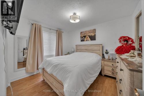 7 Westbrook Avenue, Brampton, ON - Indoor Photo Showing Bedroom