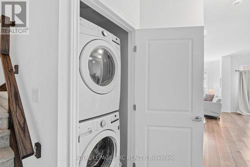 17 - 5000 Connor Drive, Lincoln (982 - Beamsville), ON - Indoor Photo Showing Laundry Room