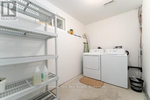 16 - 37 Silver Street, Huntsville (Chaffey), ON - Indoor Photo Showing Laundry Room