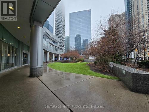 3401 - 208 Queens Quay W, Toronto, ON - Outdoor