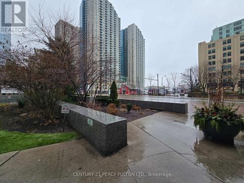 3401 - 208 Queens Quay W, Toronto, ON - Outdoor