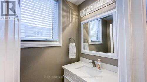 226 Marjan Crescent, Ottawa, ON - Indoor Photo Showing Bathroom