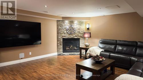 226 Marjan Crescent, Ottawa, ON - Indoor Photo Showing Living Room With Fireplace