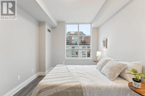 910 - 51 Times Avenue, Markham, ON - Indoor Photo Showing Bedroom