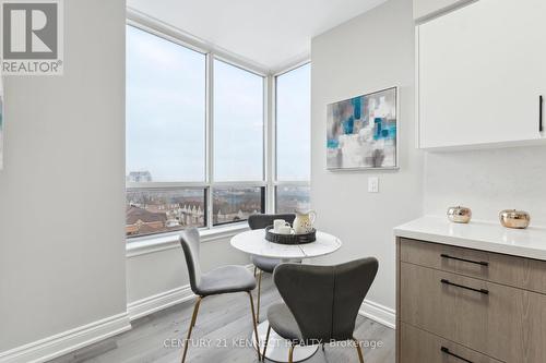 910 - 51 Times Avenue, Markham, ON - Indoor Photo Showing Dining Room