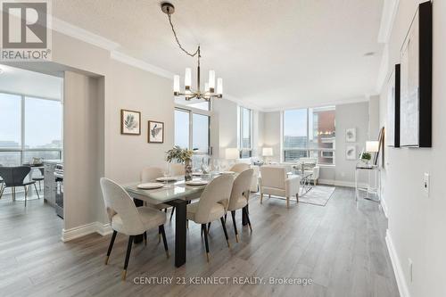 910 - 51 Times Avenue, Markham, ON - Indoor Photo Showing Dining Room