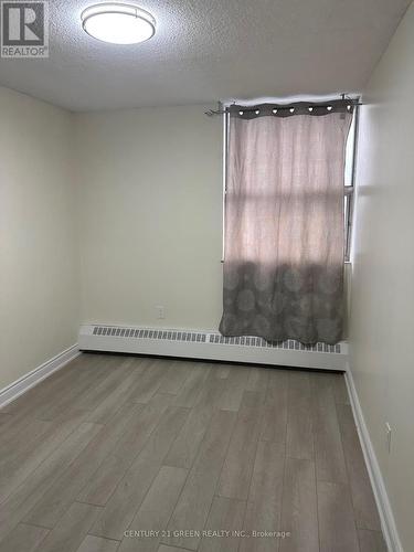 908 - 2645 Kipling Avenue, Toronto, ON - Indoor Photo Showing Other Room