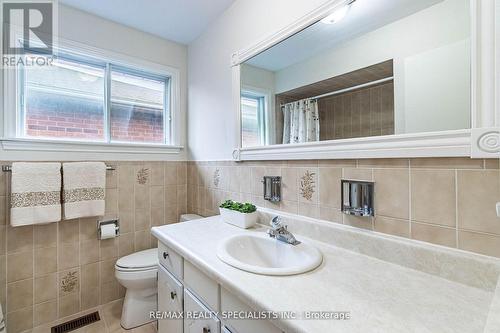 96 Nipissing Crescent, Brampton, ON - Indoor Photo Showing Bathroom