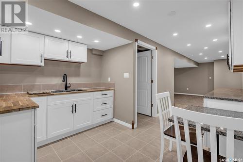 401 St Laurent Crescent, Saskatoon, SK - Indoor