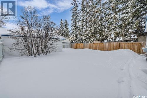 401 St Laurent Crescent, Saskatoon, SK - Outdoor