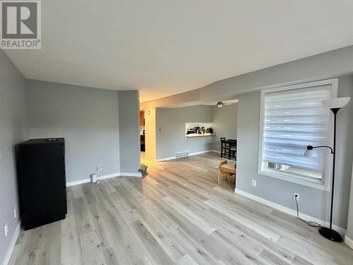 6583 Lakeside Drive Unit# 6, Oliver, BC - Indoor