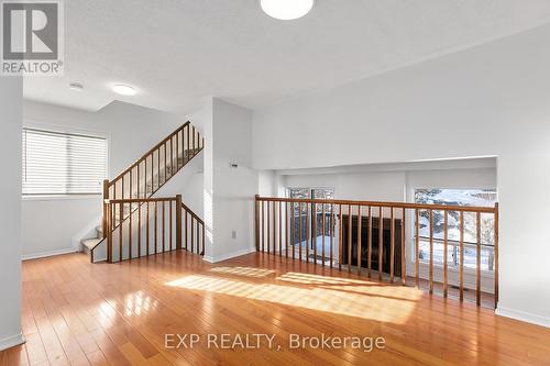 313 Knudson Drive, Ottawa, ON - Indoor Photo Showing Other Room