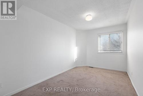 313 Knudson Drive, Ottawa, ON - Indoor Photo Showing Other Room