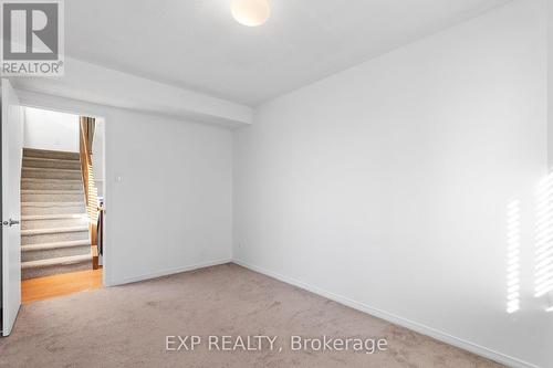 313 Knudson Drive, Ottawa, ON - Indoor Photo Showing Other Room