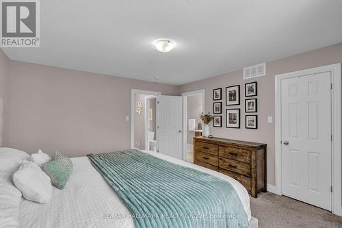 2377 Marble Crescent, Clarence-Rockland, ON - Indoor Photo Showing Bedroom