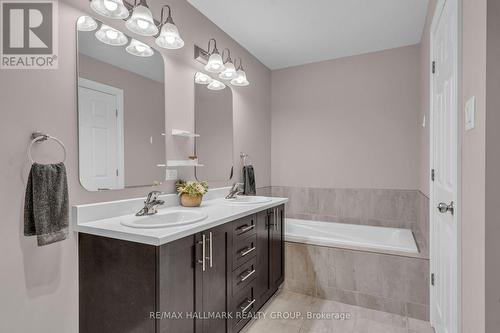 2377 Marble Crescent, Clarence-Rockland, ON - Indoor Photo Showing Bathroom