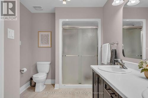 2377 Marble Crescent, Clarence-Rockland, ON - Indoor Photo Showing Bathroom