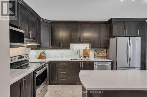 2377 Marble Crescent, Clarence-Rockland, ON - Indoor Photo Showing Kitchen