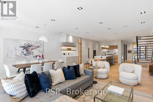 22A Broadview Avenue, Mississauga, ON - Indoor Photo Showing Living Room