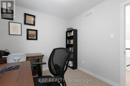 617 Sora Way, Ottawa, ON - Indoor Photo Showing Office