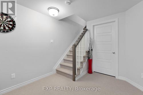 617 Sora Way, Ottawa, ON - Indoor Photo Showing Other Room