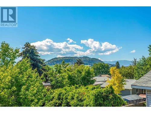 153 Snowsell Street Unit# 1, Kelowna, BC - Outdoor With View