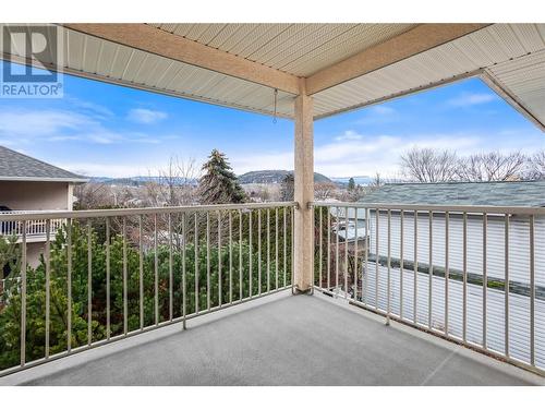 153 Snowsell Street Unit# 1, Kelowna, BC - Outdoor With Balcony With Exterior