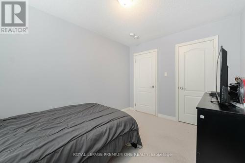 51 Prosser Crescent, Georgina, ON - Indoor Photo Showing Bedroom