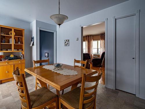 Kitchen - 546 Rue Legendre, Val-Des-Sources, QC - Indoor Photo Showing Dining Room