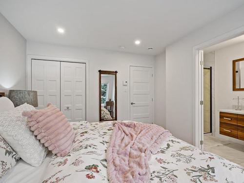 Chambre Ã  coucher principale - 592 Rue Charlie-Forbell, Mont-Tremblant, QC - Indoor Photo Showing Bedroom