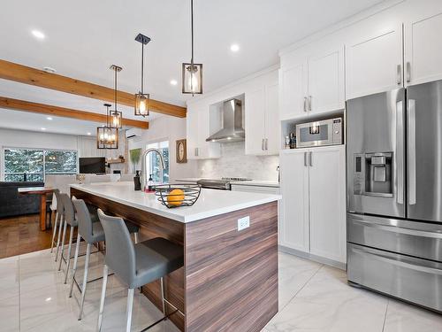 Cuisine - 592 Rue Charlie-Forbell, Mont-Tremblant, QC - Indoor Photo Showing Kitchen With Stainless Steel Kitchen With Upgraded Kitchen