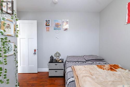 375 Southwood Drive, Prince Albert, SK - Indoor Photo Showing Bedroom