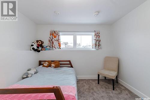 375 Southwood Drive, Prince Albert, SK - Indoor Photo Showing Bedroom